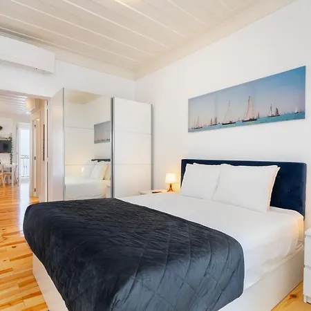 Whome Intendente Modern 1-Bed With Lift In Top Notch Location-2